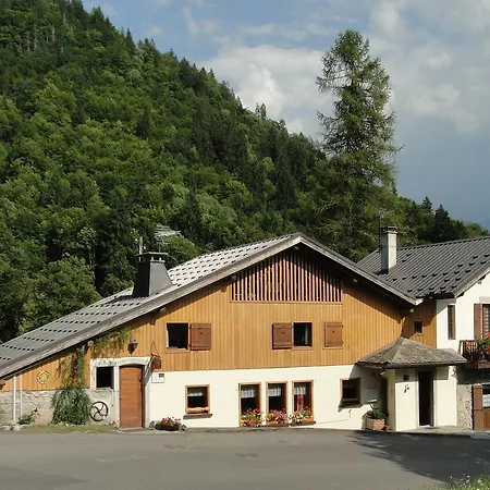 Des Moulins Сasa de vacaciones Samoëns