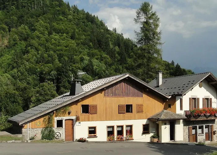 Des Moulins בית נופש Samoëns
